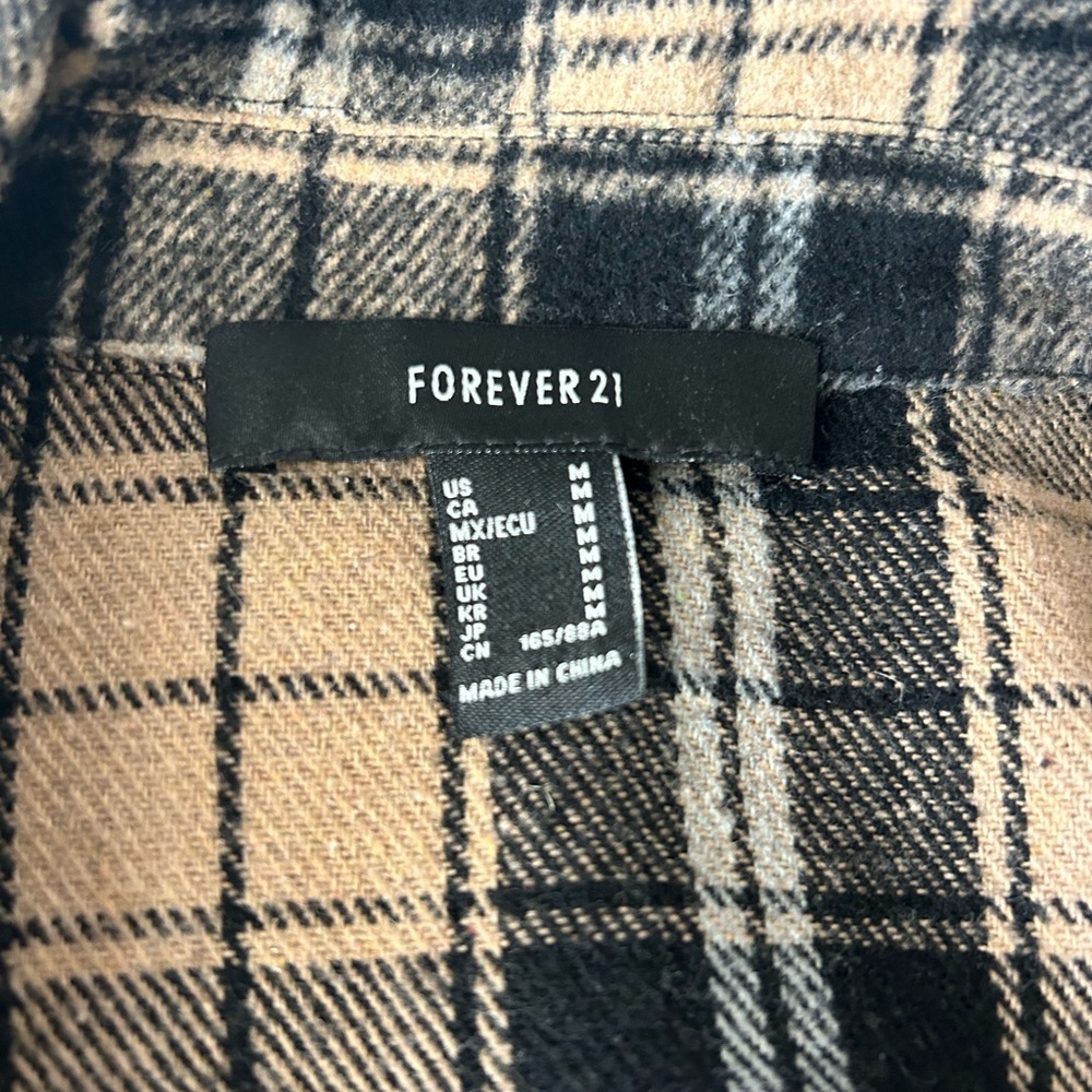 Plaid Button-Up Jacket - Picture 3 of 3